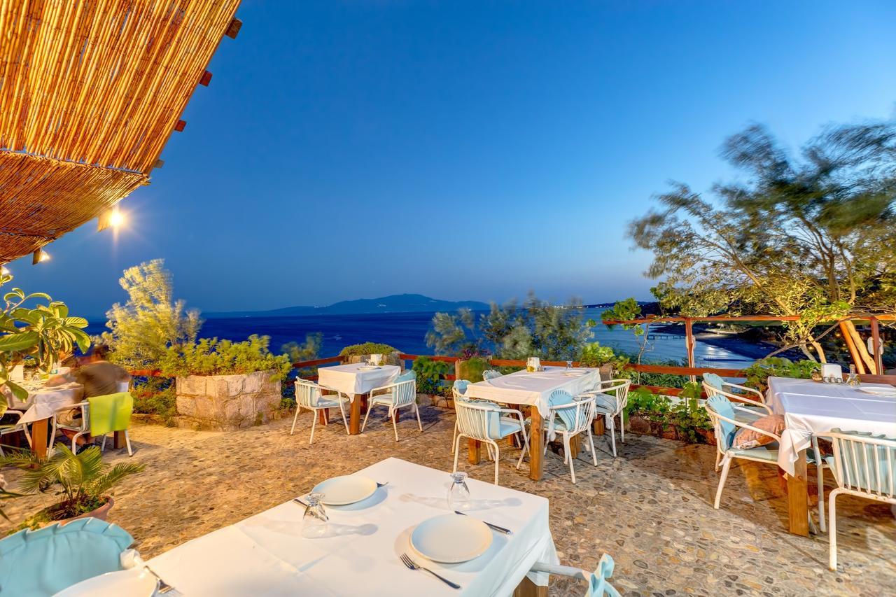 Assos Terrace Hotel ภายนอก รูปภาพ