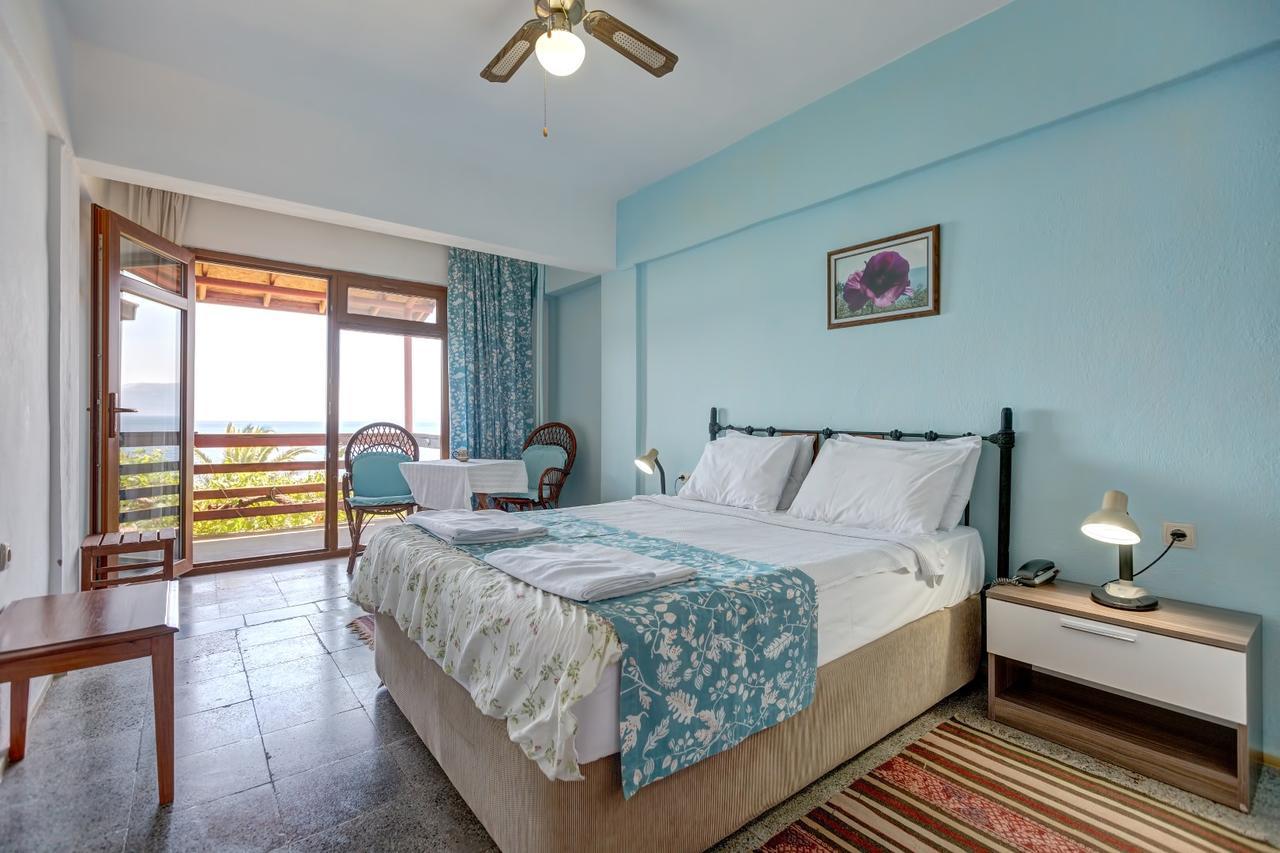 Assos Terrace Hotel ภายนอก รูปภาพ