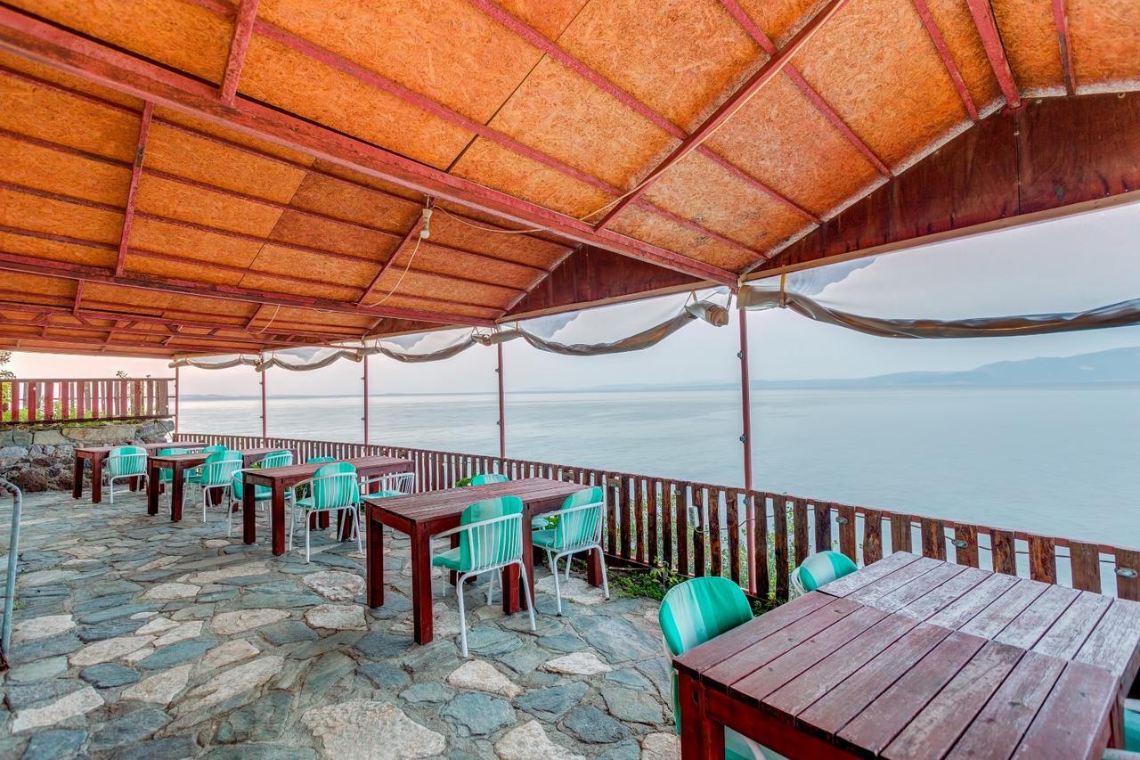 Assos Terrace Hotel ภายนอก รูปภาพ
