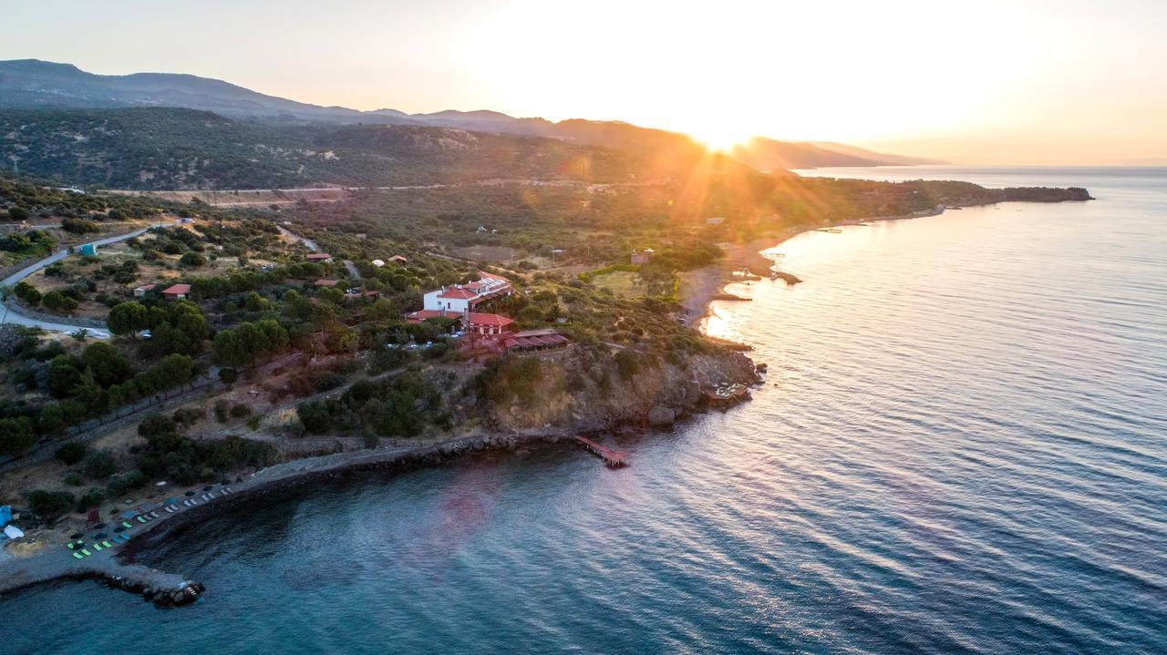 Assos Terrace Hotel ภายนอก รูปภาพ